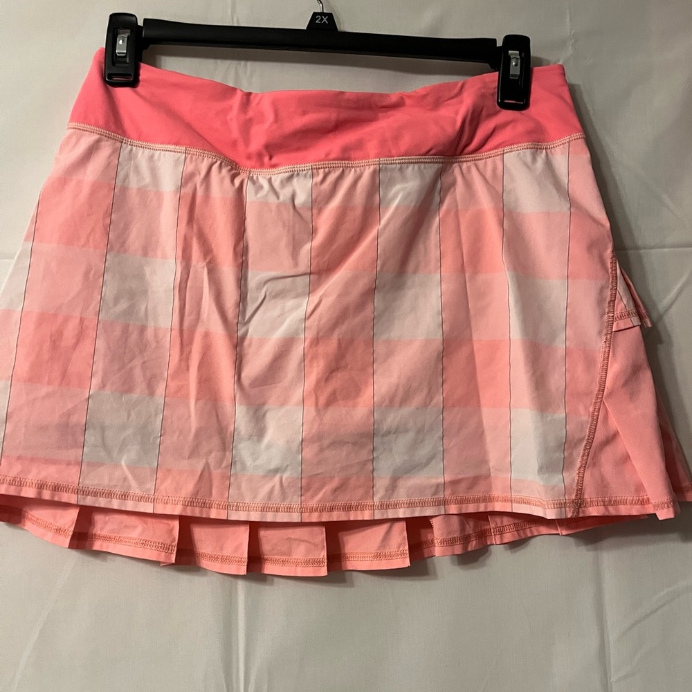 Lululemon Pink and White Skirt
